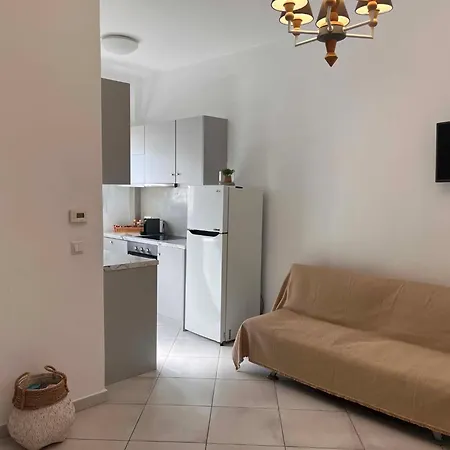 Apartment Konstantinos *